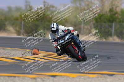 media/Oct-03-2022-Moto Forza (Mon) [[5f077a3730]]/Advanced Group/Session 3 (Turn 3)/